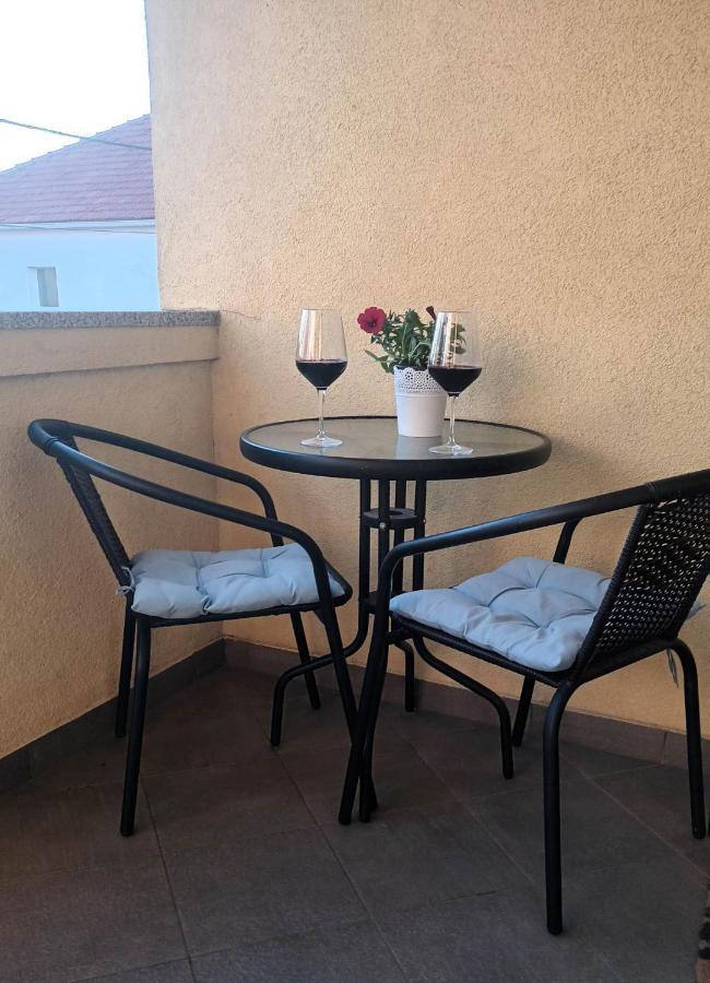 Studio Apartman Casper Zára Kültér fotó